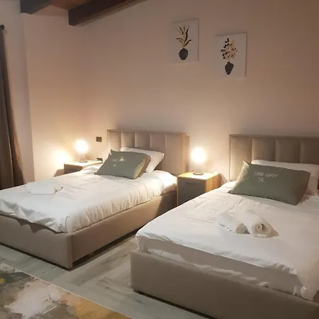 Endrit Apartment